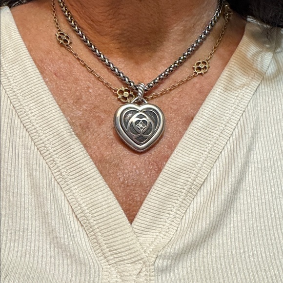 Authentic David Yurman wheat chain,solid sterling silver heart charm/enhancer. - Picture 11 of 12